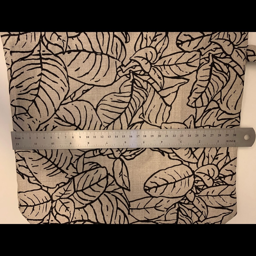 100% Linen Vintage Bread Bag - XL Approx 14” x 12” - Picture 4 of 5